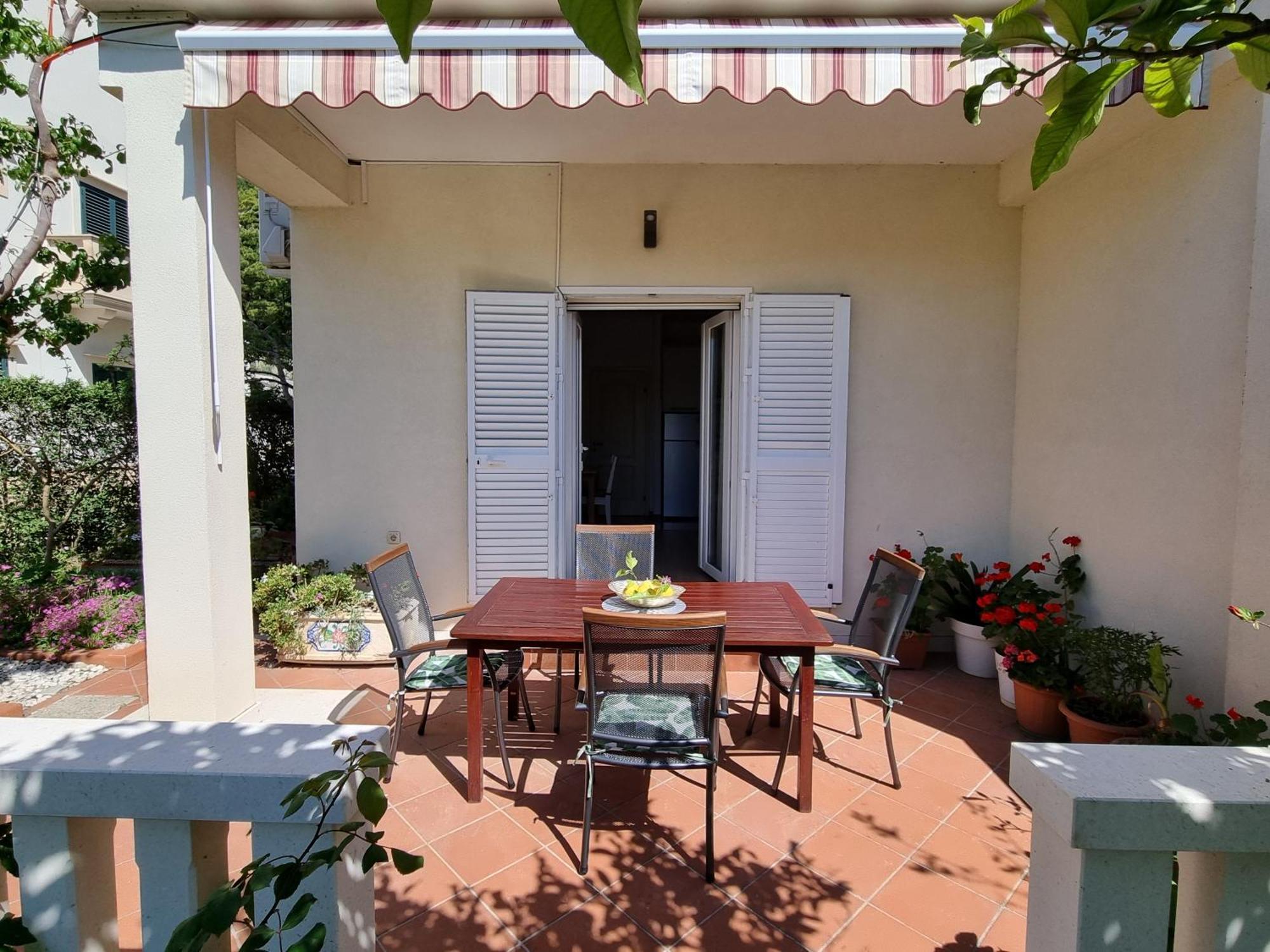 Apartments Kadenca Omiš Zewnętrze zdjęcie