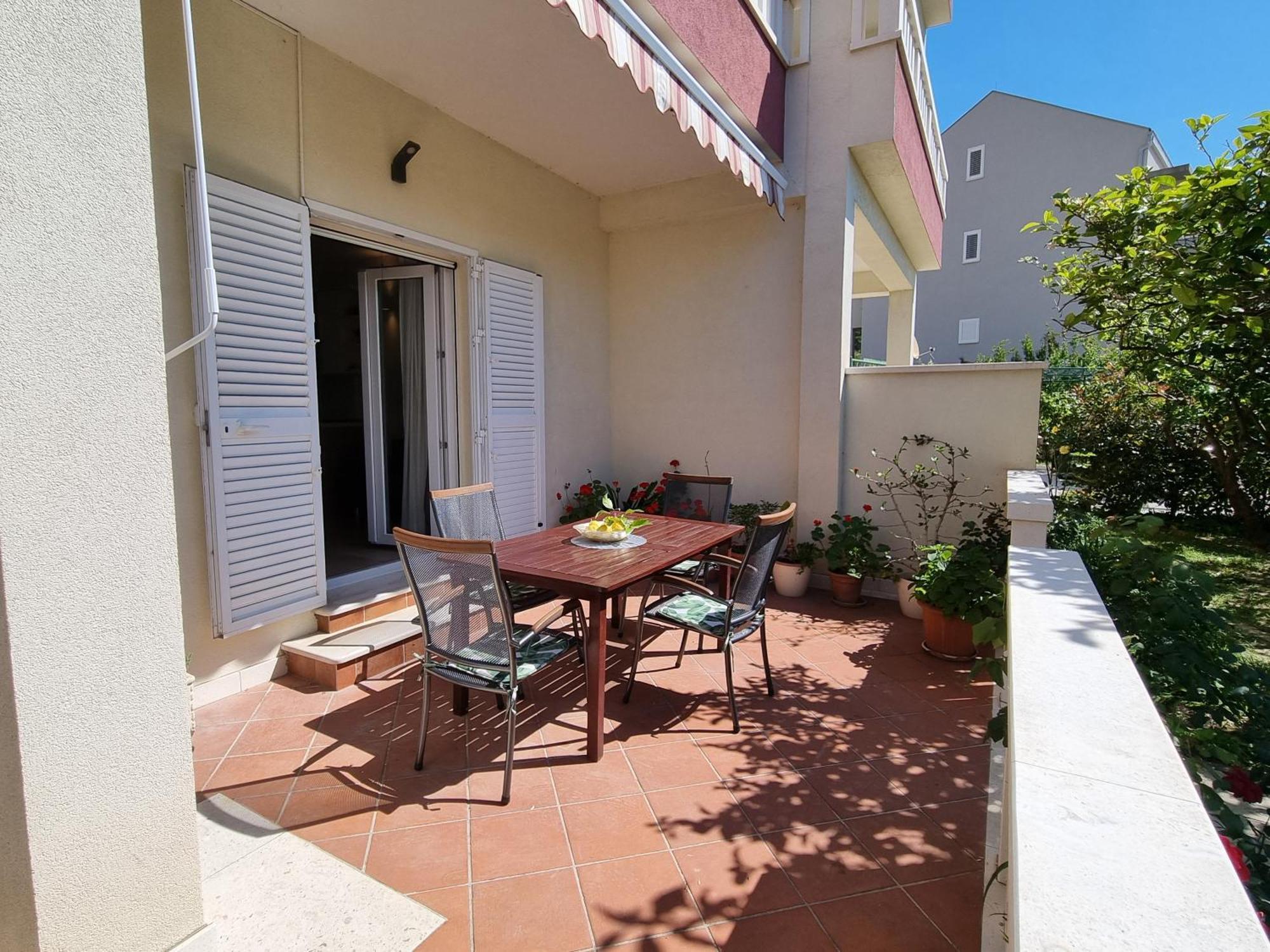 Apartments Kadenca Omiš Zewnętrze zdjęcie